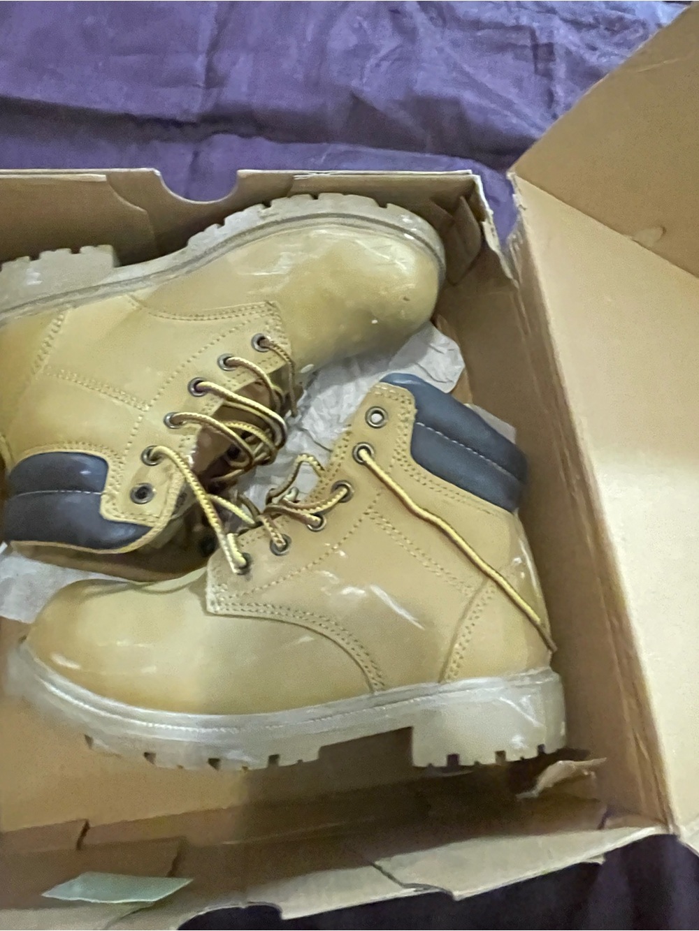 Women’s Brahma Tan (STEEL TOE) Lace-Up Work Boots with Black Collar